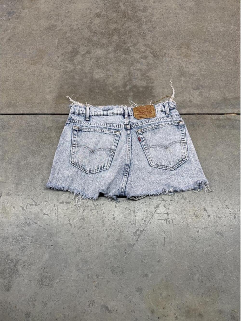 vintage levis 505 washed cut off made in usa denim jean shorts jorts 33 WOMENS